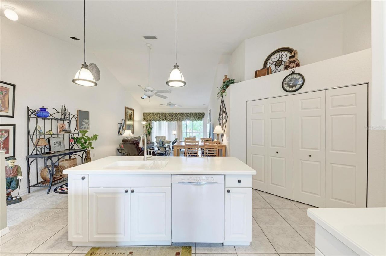 6821 Fairview Terrace , Unit 6821, Bradenton, FL 34203 Photo