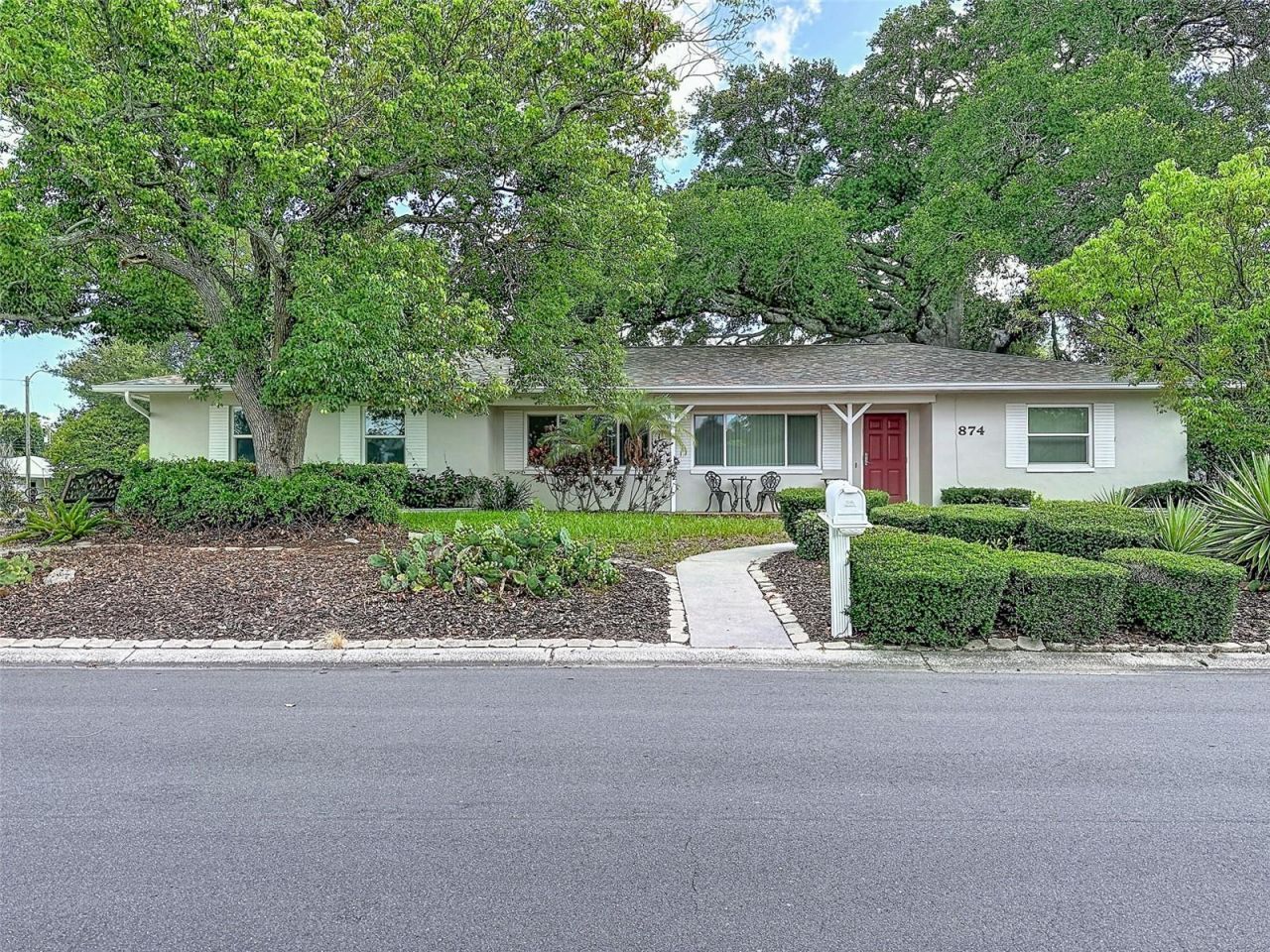 874 Joan Street, Dunedin, FL 34698 Main Photo