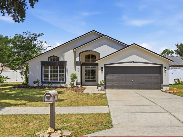 1040 ARBOR HILL CIRCLE , MINNEOLA, FL 34715