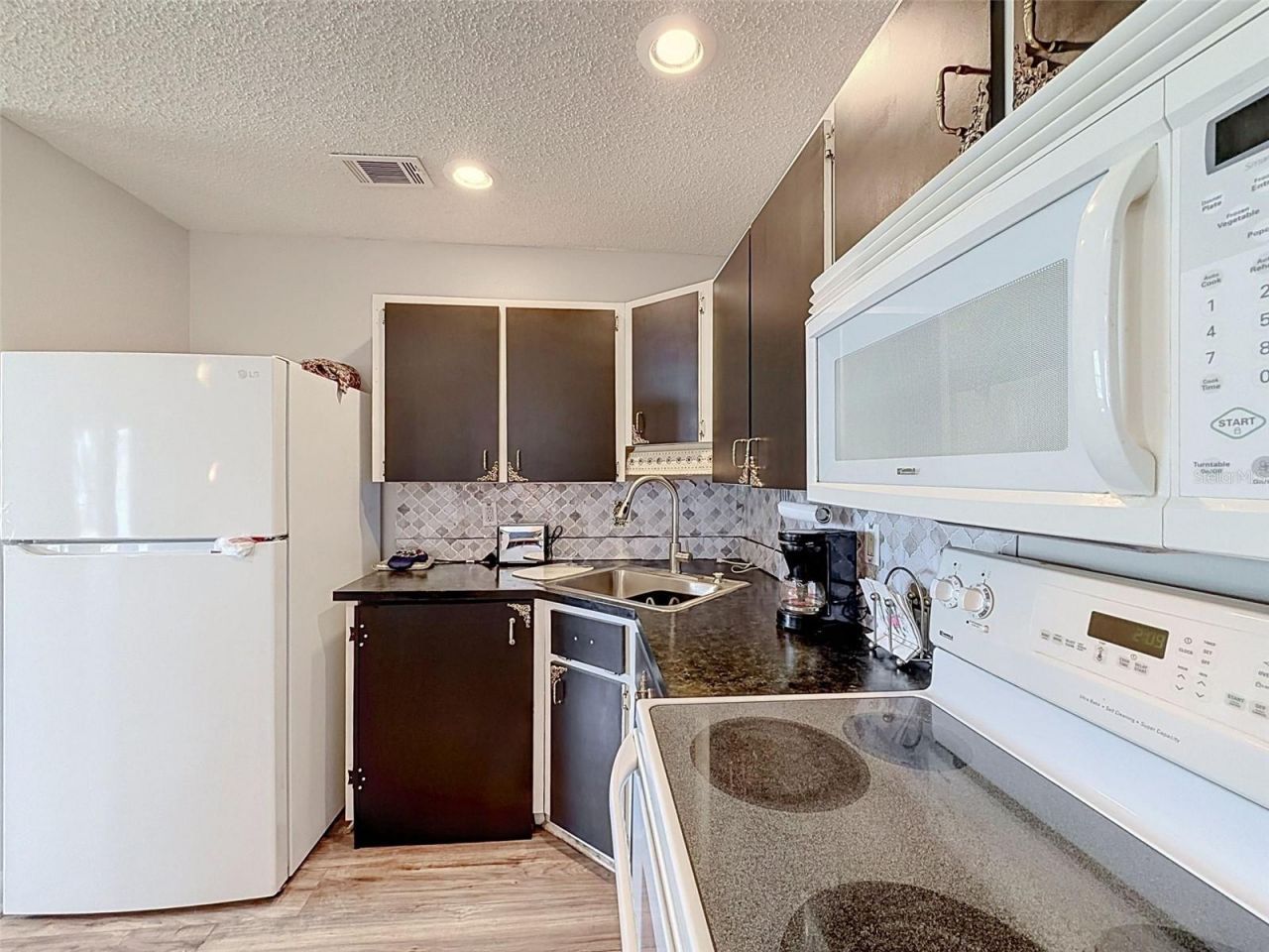 12024 Bayonet Lane , Unit 9GB, New Port Richey, FL 34654 Photo