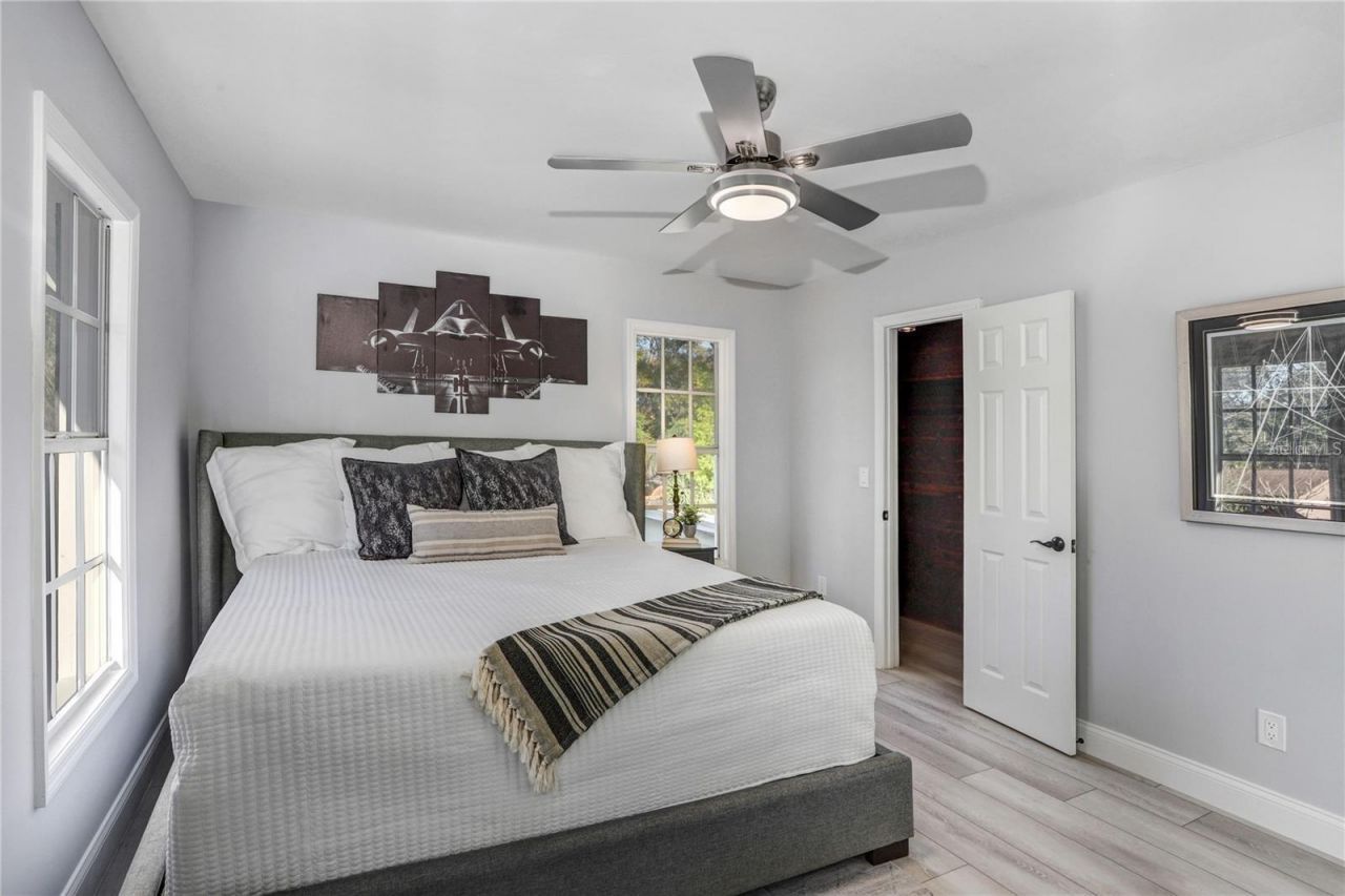1960 Mckinley Street , Clearwater, FL 33765 Photo