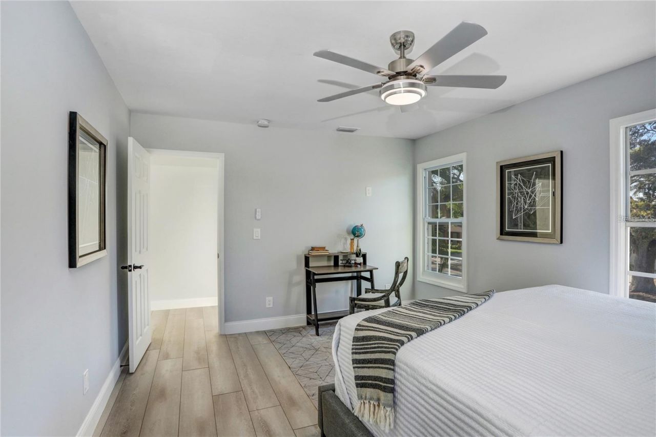 1960 Mckinley Street , Clearwater, FL 33765 Photo