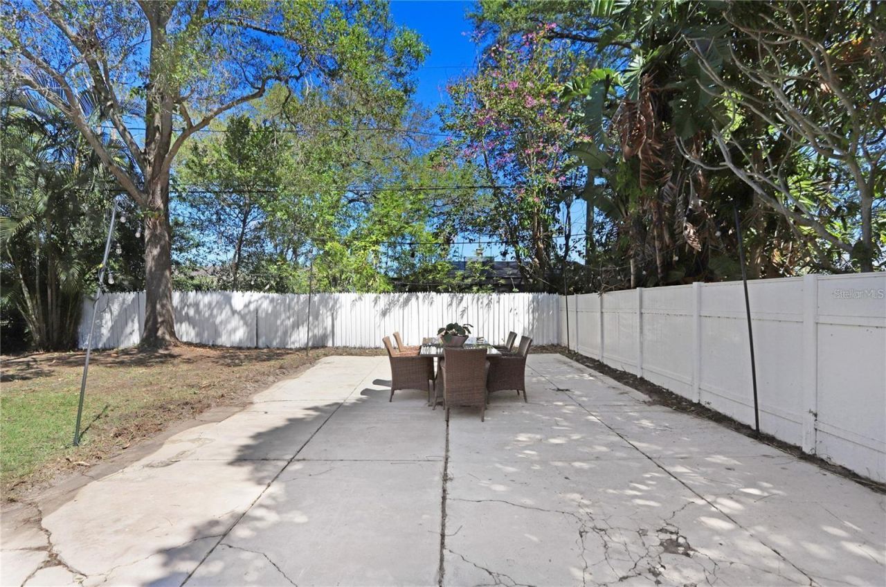 1960 Mckinley Street , Clearwater, FL 33765 Photo