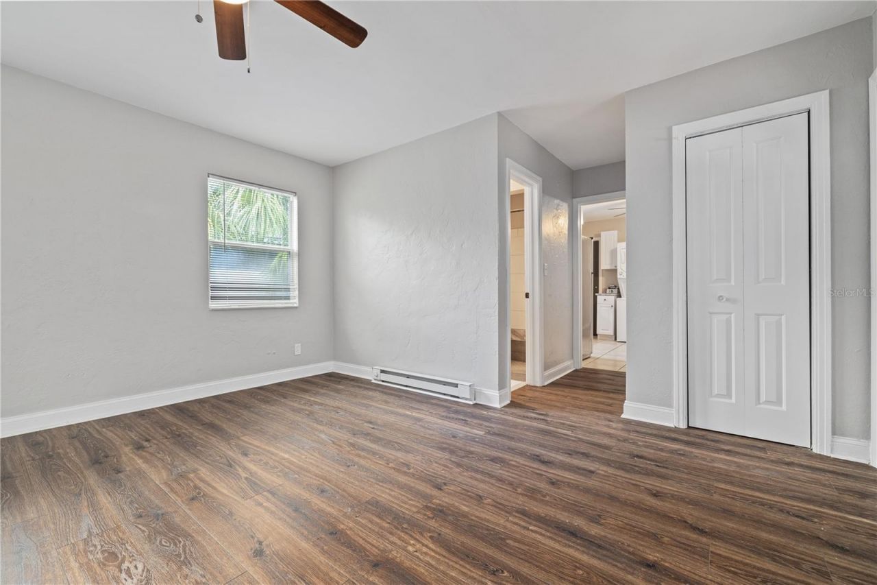 917 30th Avenue N, Unit 4, Saint Petersburg, FL 33704 Photo