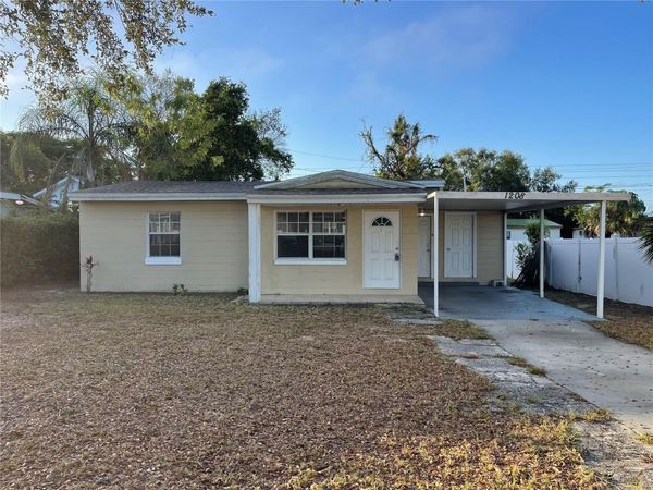 1208 CARLTON AVENUE , LAKE WALES, FL 33853