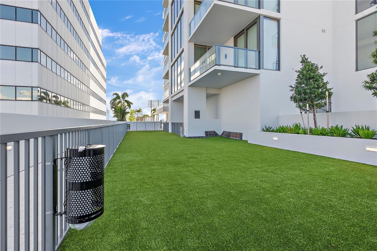 301 1st Street S, Unit 1607, Saint Petersburg, FL 33701 Photo