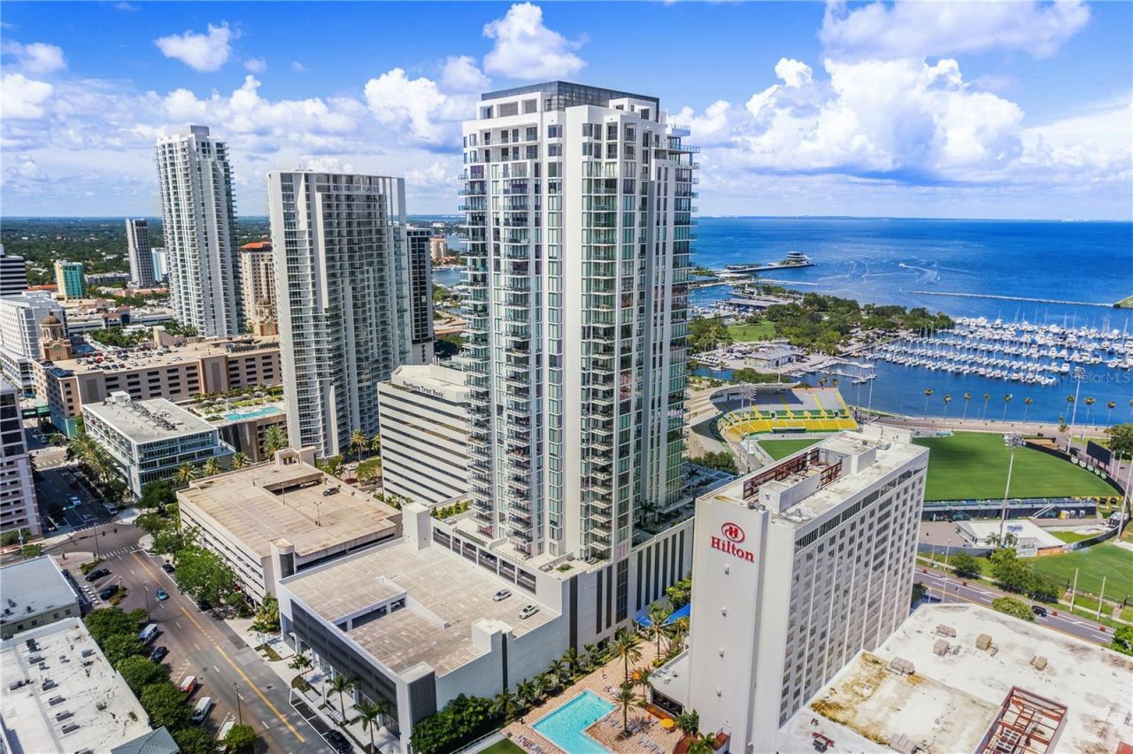 301 1st Street S, Unit 1607, Saint Petersburg, FL 33701 Photo