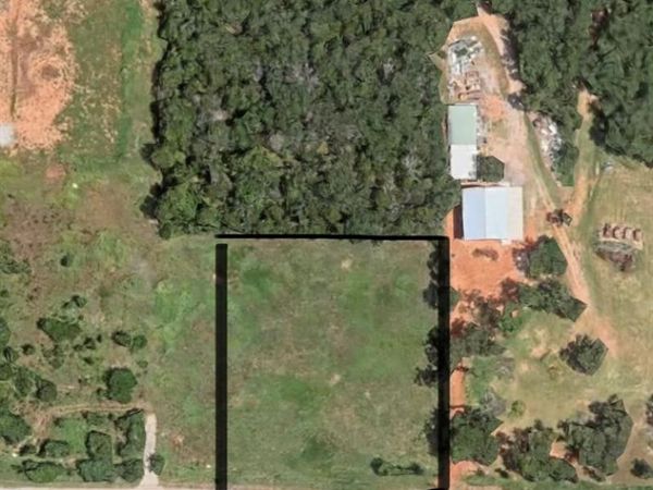 5801 E Memorial Road, Edmond, OK 73013