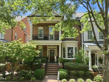 215 Oval Park Place, Chapel Hill, NC 27517