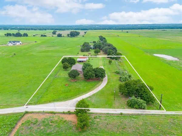 505 Double Tree Lane, Lipan, TX 76462