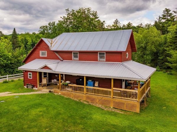 154 Dickey Road, Newbury, VT 05051