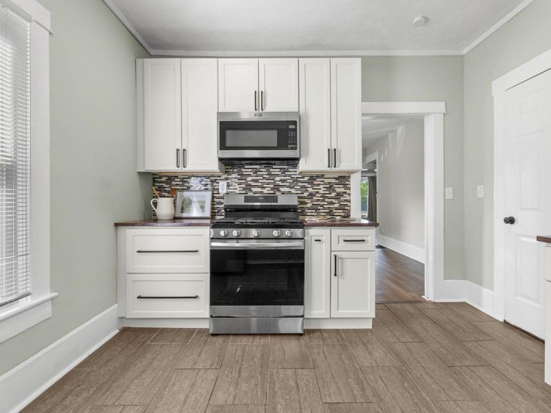 260 N Clayton Street, Centerburg, OH 43011 Photo 4