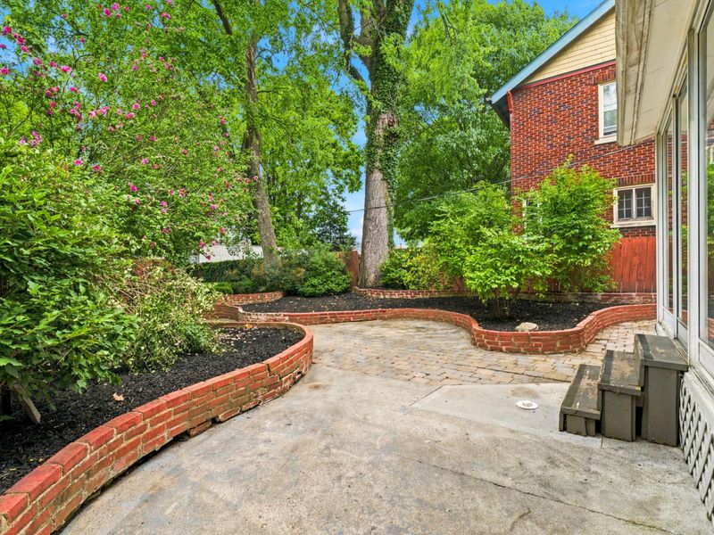 122 W 2nd Avenue, Columbus, OH 43201 Photo 49