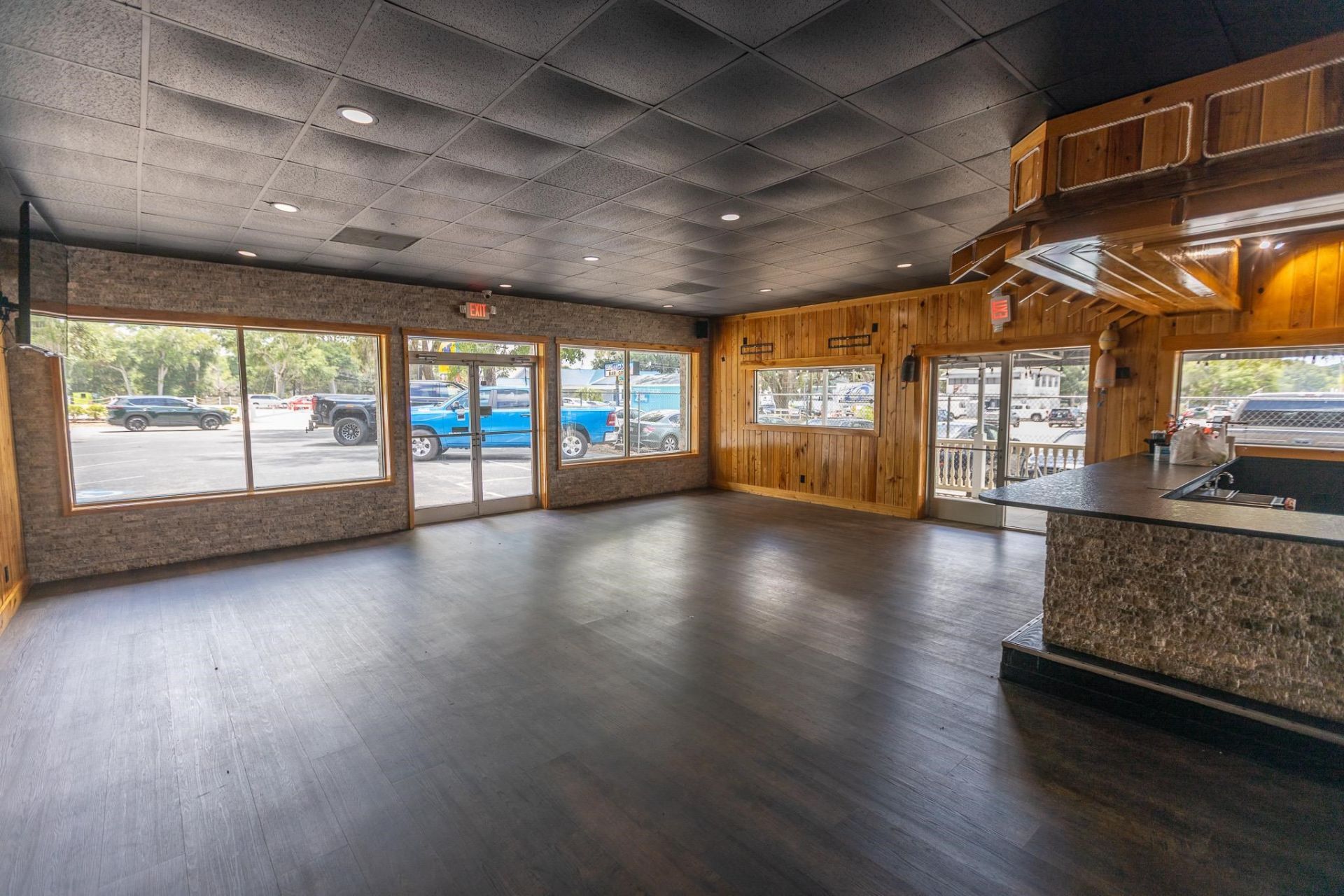 4480 Mineola Ave. Photo 36