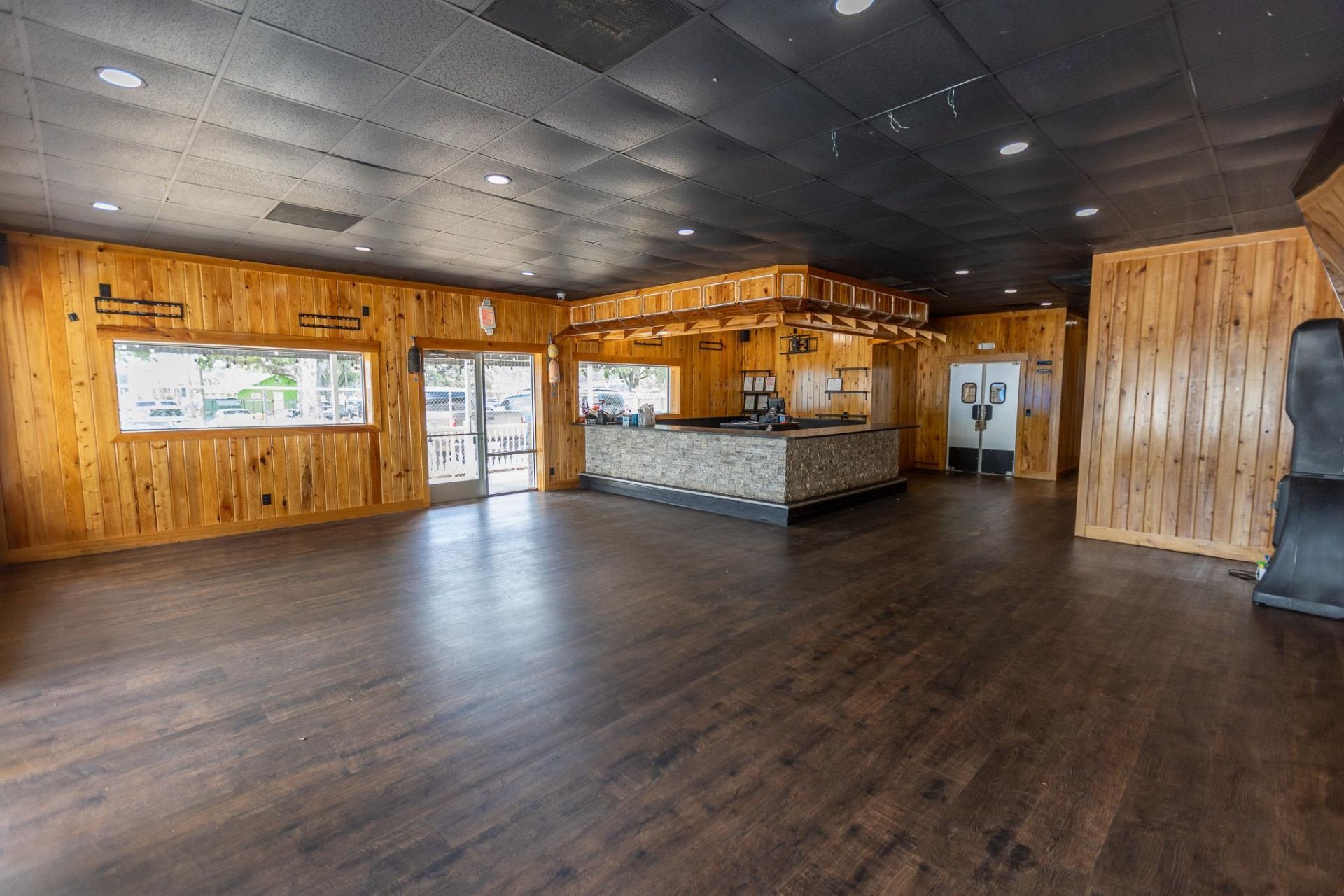 4480 Mineola Ave. Photo 38