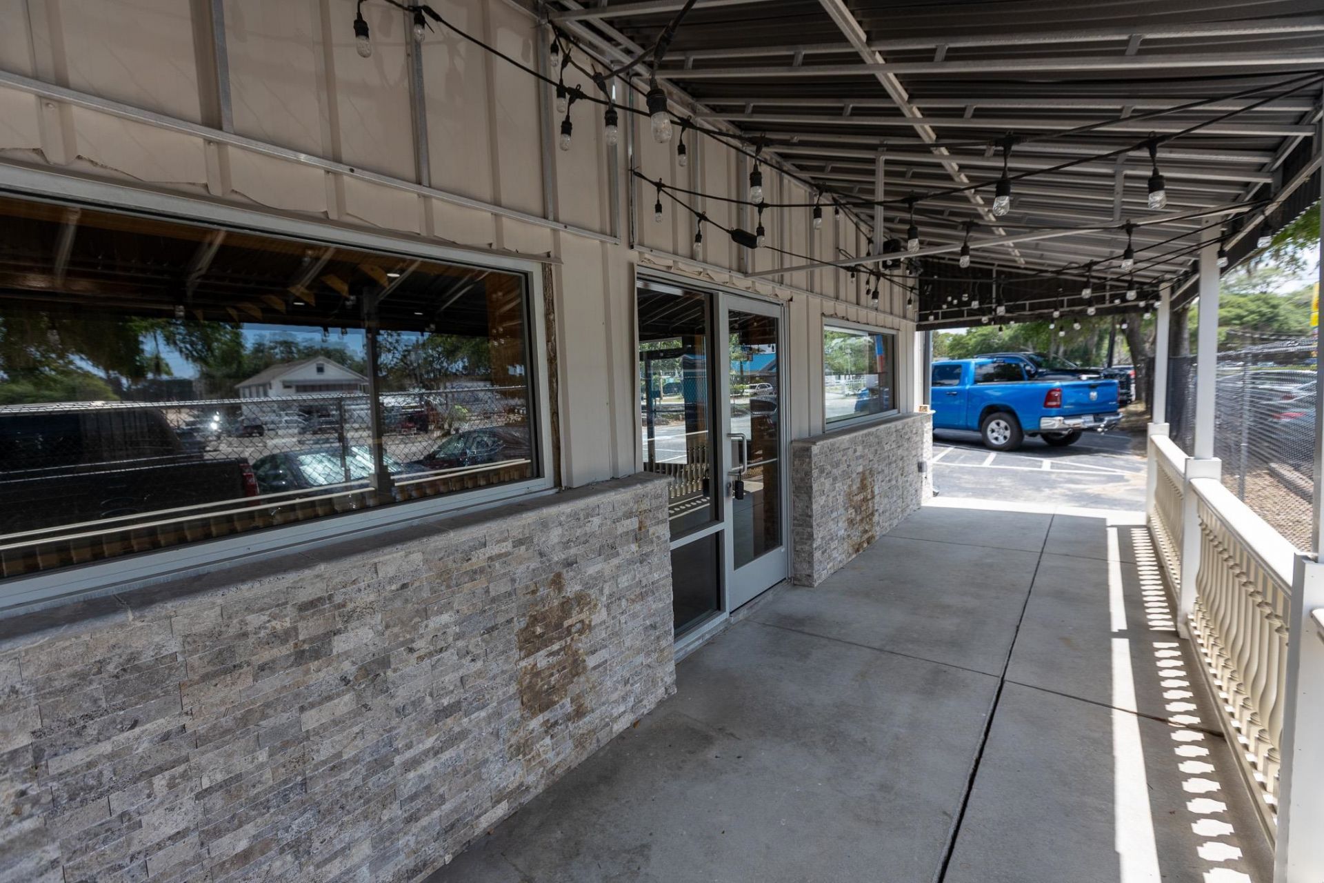 4480 Mineola Ave. Photo 48