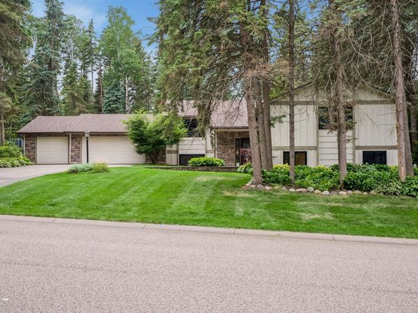 1148 Kenilworth Drive, Woodbury, MN 55125
