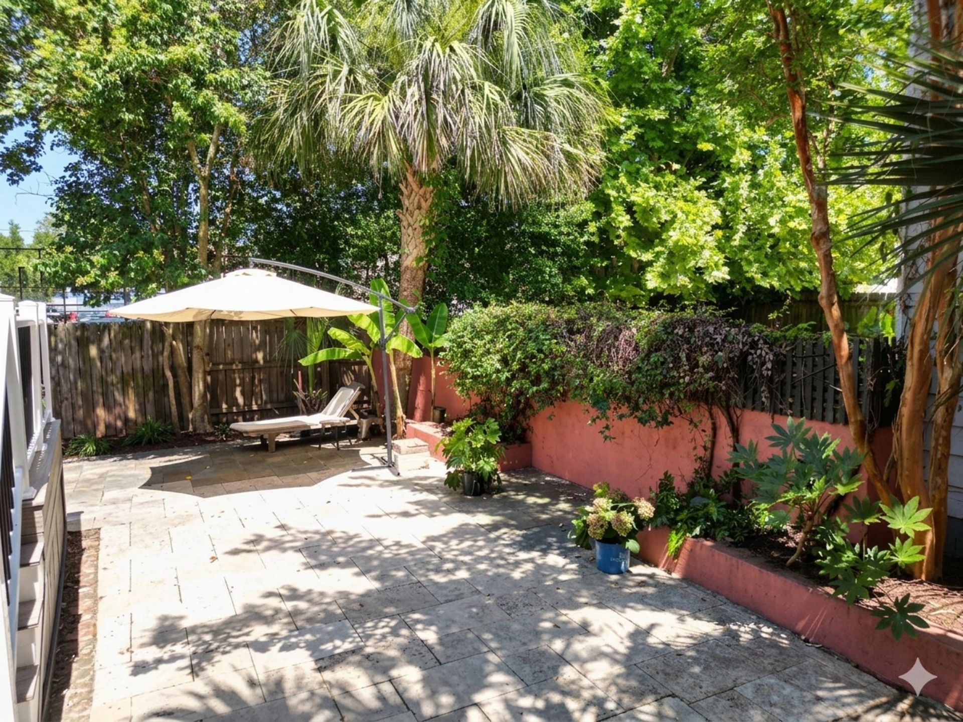 120 Alexander Street Photo 62