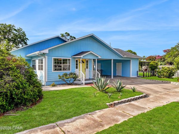 819 Marvin Avenue , Port St Joe, FL 32456