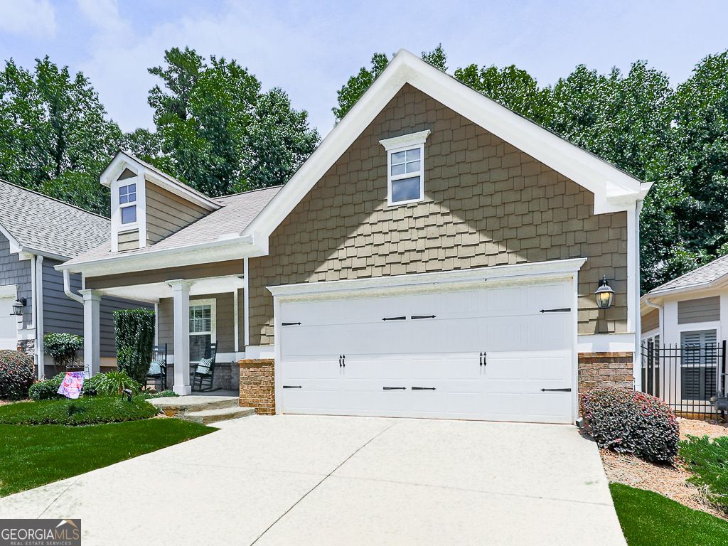 155 Abbey Circle, Woodstock, GA 30188 Main Photo
