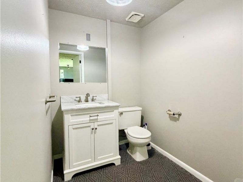 216 High Street, Dover, OH 44622 Photo 14