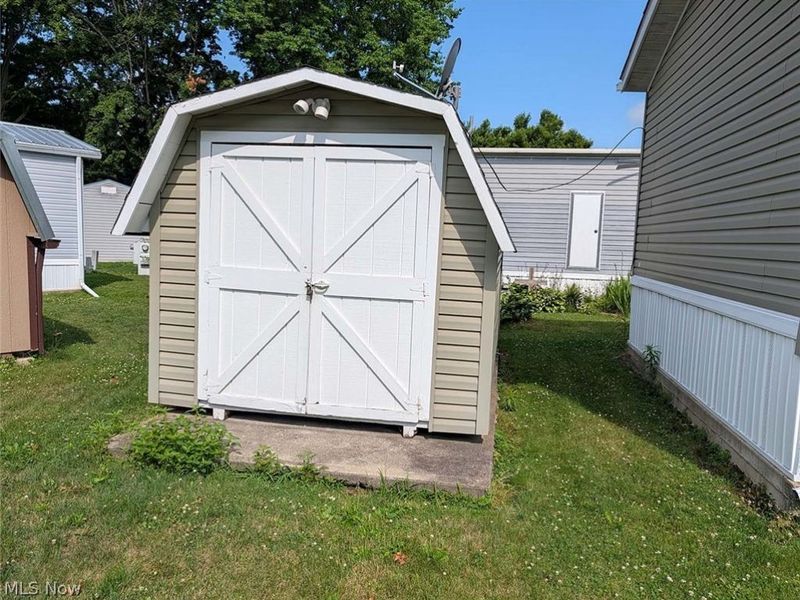 266 Bender Street NE, Unit 15, Navarre, OH 44662 Photo 18