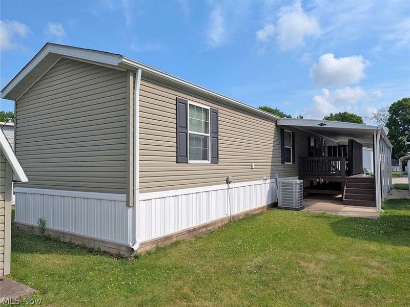 266 Bender Street NE, Unit 15, Navarre, OH 44662 Photo 3