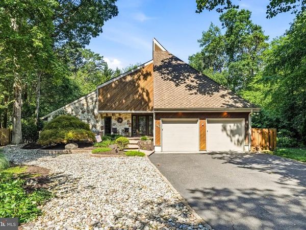 16 W ELIZABETH COURT, MARLTON, NJ 08053