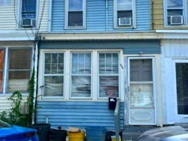 919 WILLIAM STREET, TRENTON, NJ 08610