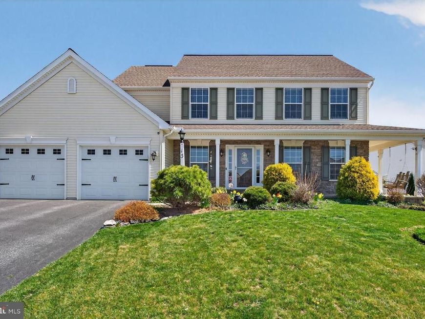 13 Blue Jay Way, Annville, PA 17003 Main Photo