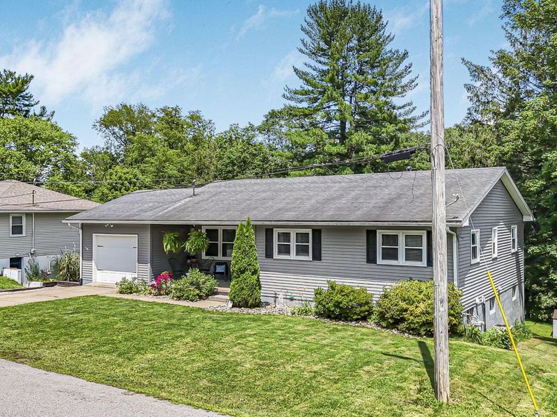 7 Garfield Avenue , New Concord, OH 43762 Photo 3