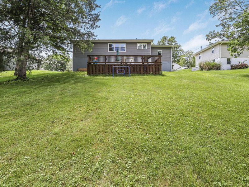 7 Garfield Avenue , New Concord, OH 43762 Photo 45