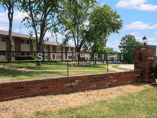 9929 Bunker Hill Drive , Unit C, St Louis, MO 63123