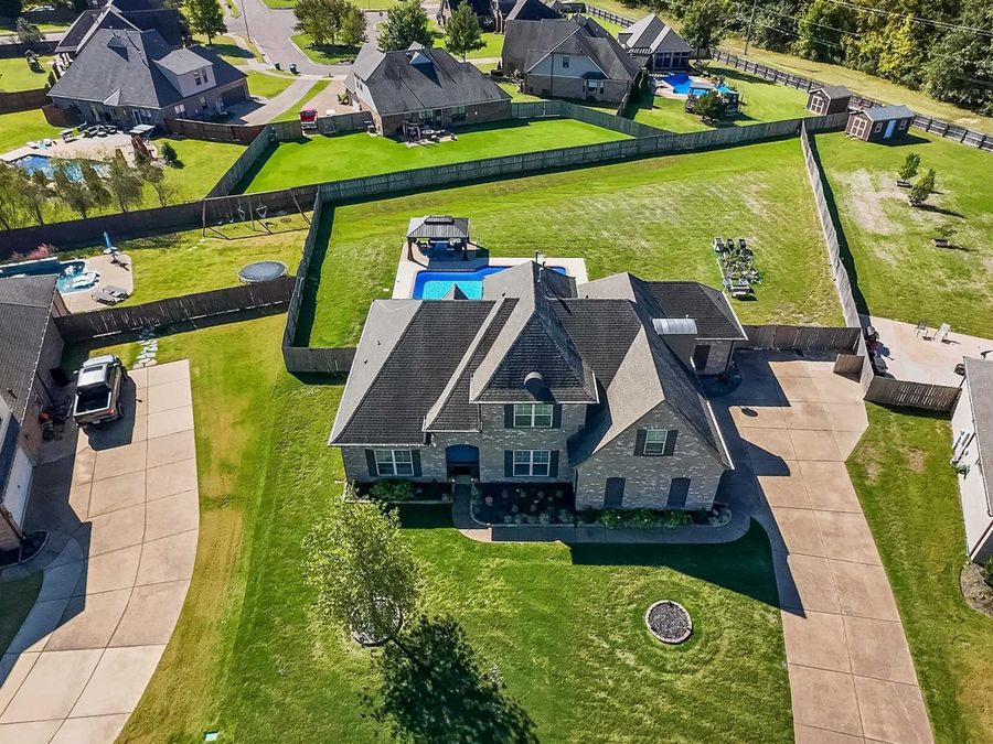 Property Image 39