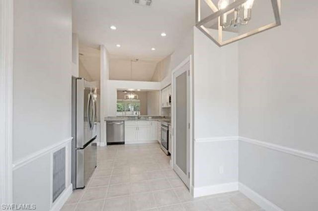 1660 Royal Cir, Unit 101, Naples, FL 34112 Photo