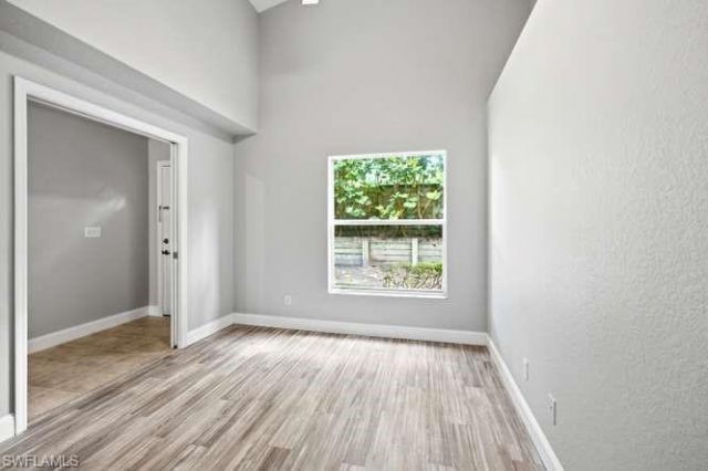 1660 Royal Cir, Unit 101, Naples, FL 34112 Photo