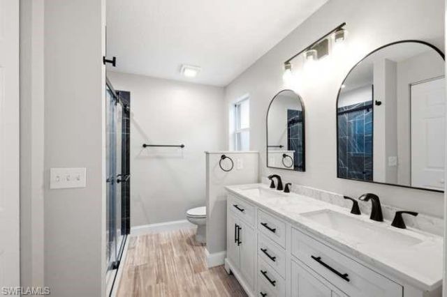 1660 Royal Cir, Unit 101, Naples, FL 34112 Photo