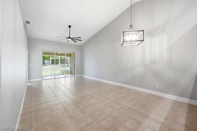 1660 Royal Cir, Unit 101, Naples, FL 34112 Photo