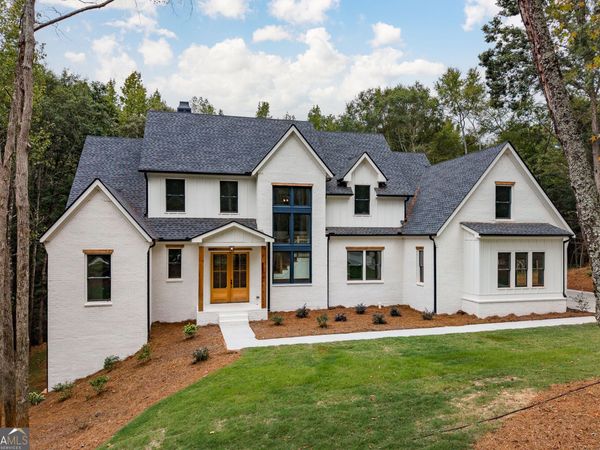 242 Carriage Avenue, Jefferson, GA 30549