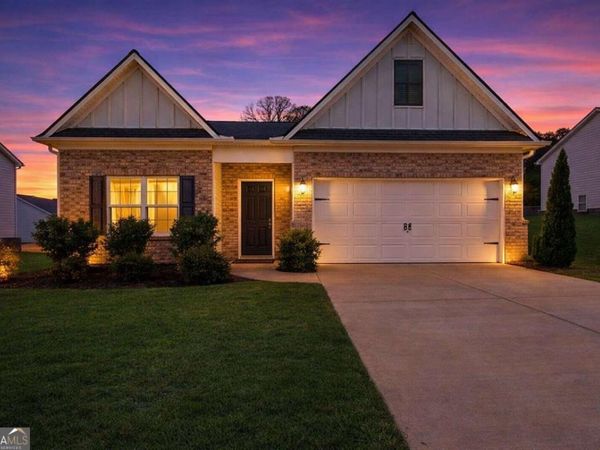 176 Innis Brook Circle, Cartersville, GA 30120