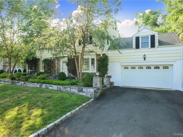 261 Fox Meadow Road, Scarsdale, NY 10583