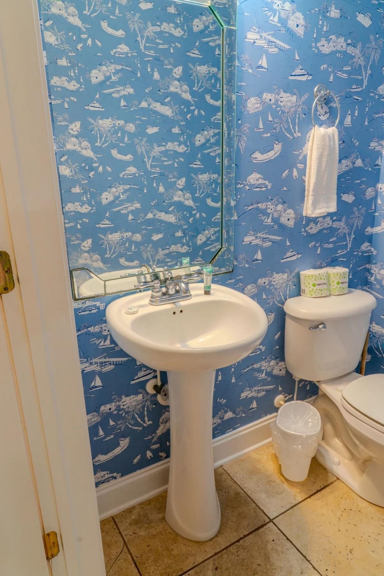 4604 Ocean Blvd.  Photo 33