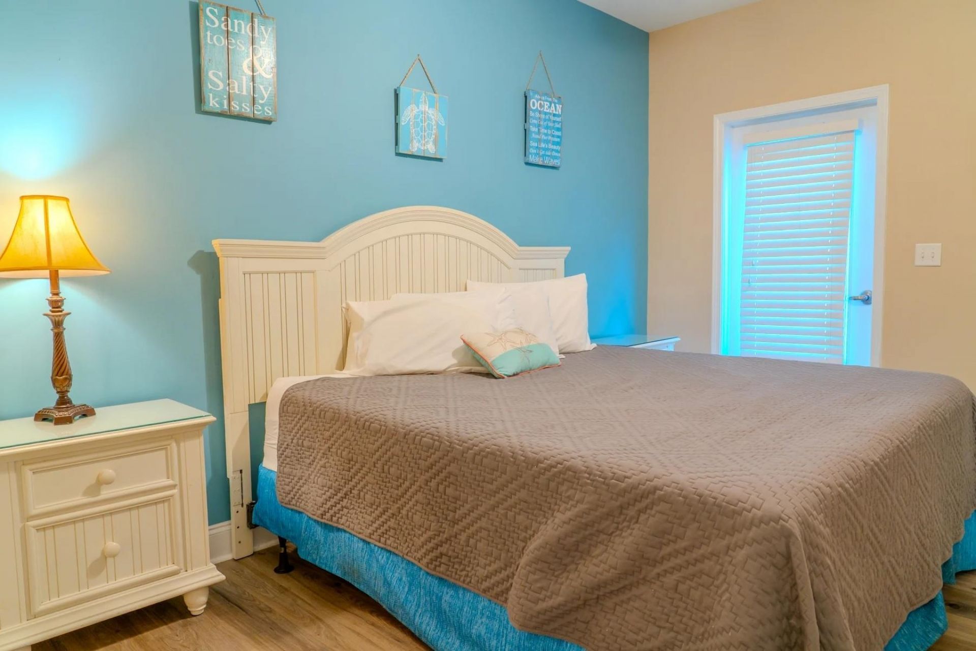4604 Ocean Blvd.  Photo 35