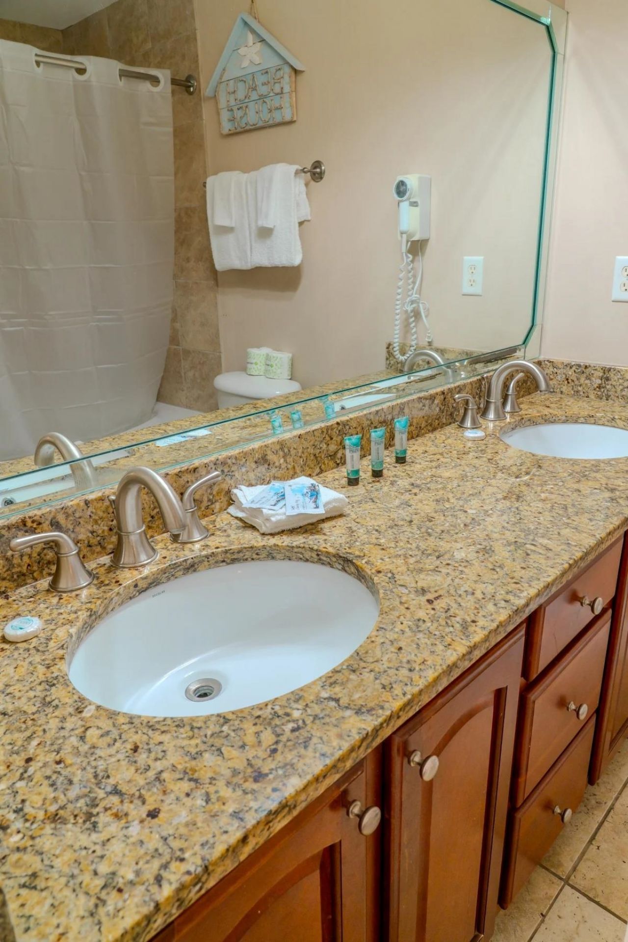 4604 Ocean Blvd.  Photo 59