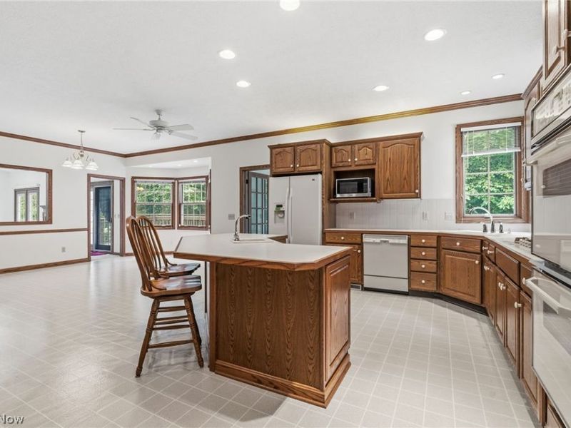 1524 Whittier Street NE, Canton, OH 44721 Photo 20