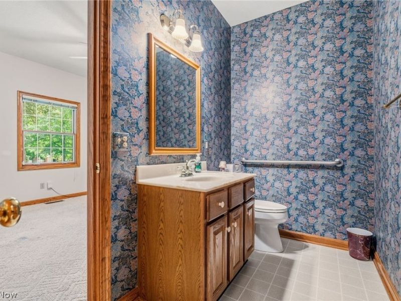 1524 Whittier Street NE, Canton, OH 44721 Photo 31