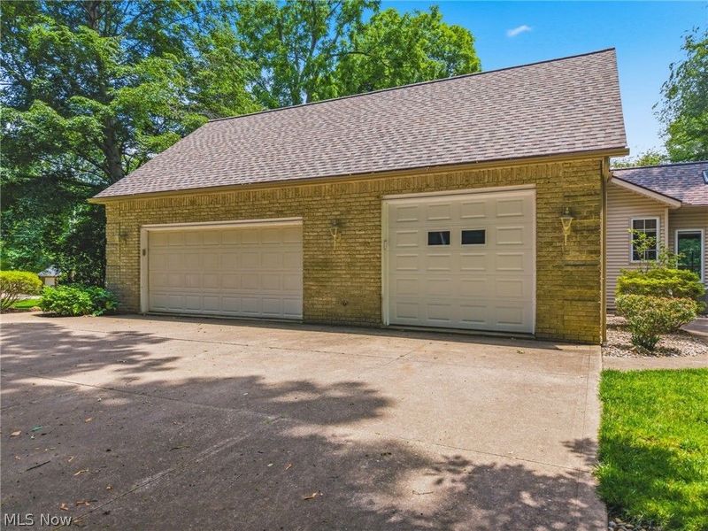 1524 Whittier Street NE, Canton, OH 44721 Photo 5