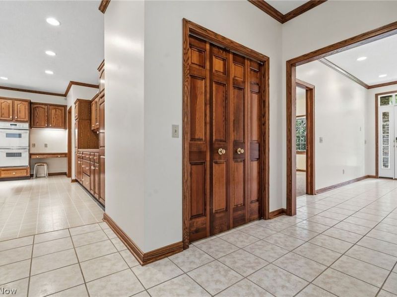 1524 Whittier Street NE, Canton, OH 44721 Photo 9