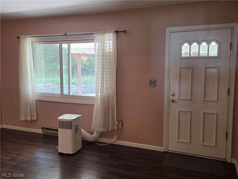 3036 Meadow Road, Cambridge, OH 43725 Photo 3