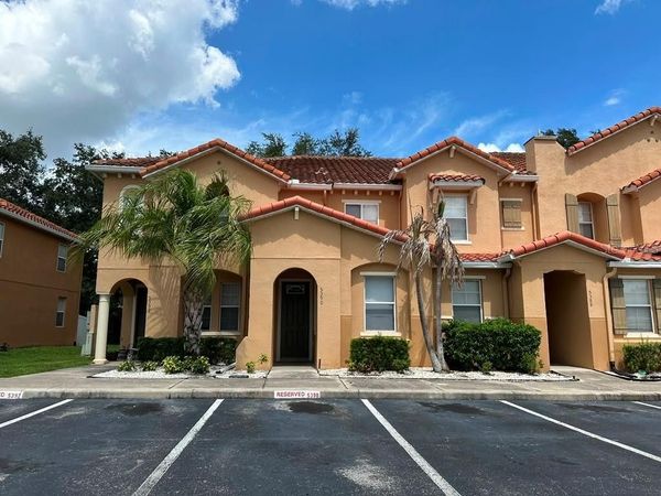 5390 PARADISE CAY CIRCLE , KISSIMMEE, FL 34746